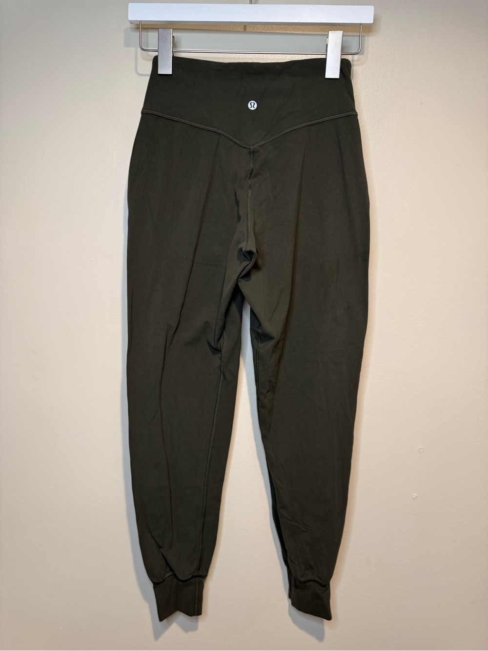 Lululemon Align Joggers dark olive size 4